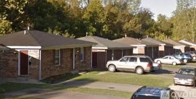 Main picture of 600 W Francis Ave