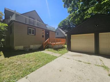 Main picture of 302 Wilson Ave