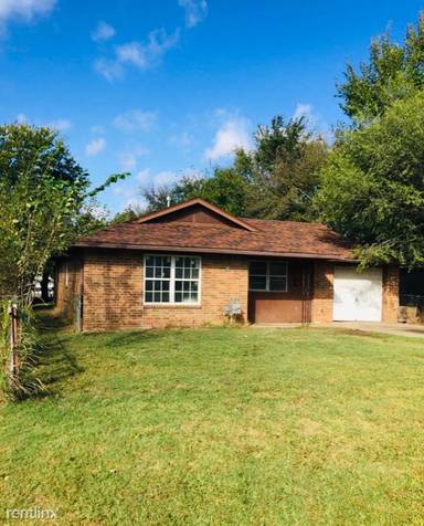 Main picture of 1416 N McKinley Ave
