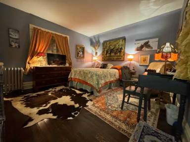 Main picture of 425 S Washington St