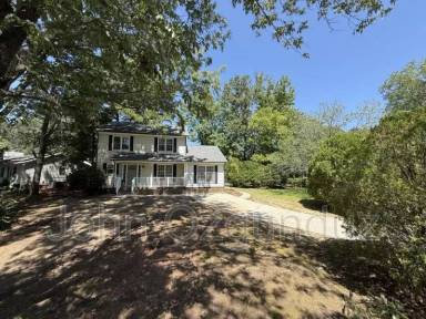 Main picture of 3909 Westra Dr