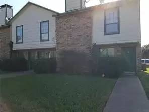 Main picture of 2705 Wimbledon Ct