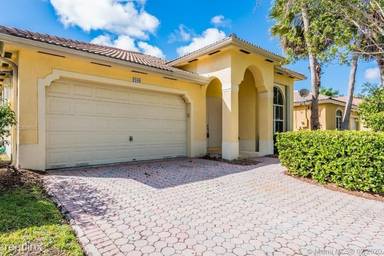 Main picture of 9108 SW 161st Ter