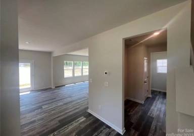 Main picture of 1301 Stonewyck Dr