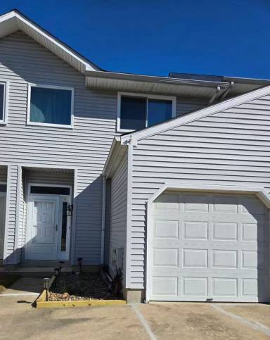 Main picture of 6 O Rourke Ct