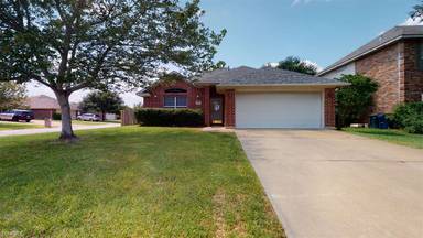 Main picture of 235 Stuttgart Cir