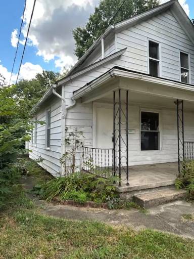 Main picture of 647 Sherman St