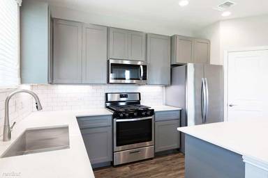 Main picture of 1106 Legacy Dr