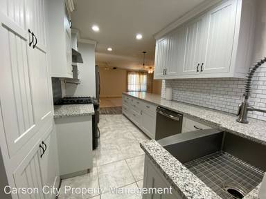 Main picture of 2520 E Valley Rd