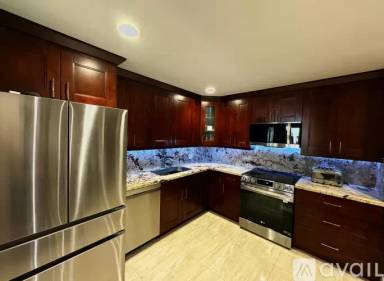 Main picture of 5520 Coach House Cir