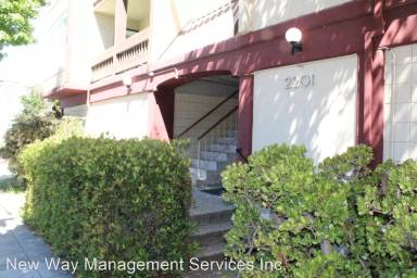 Main picture of 2201 Virginia St