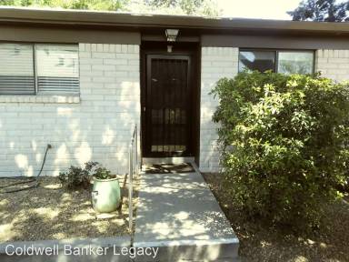 Main picture of 3600 Eubank Blvd NE