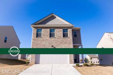 Main picture of 2216 Birch Mountain Run