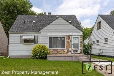 Main picture of 24373 Bolam Ave