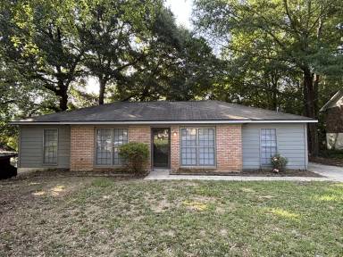 Main picture of 4416 Randall Dr