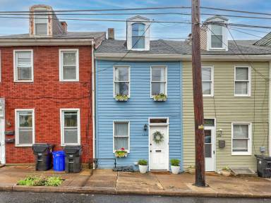Main picture of 1332 Penn St