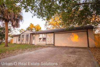 Main picture of 457 Satsuma Ln