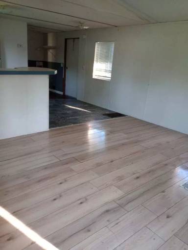 Main picture of 11 Stewart Pines Loop NE