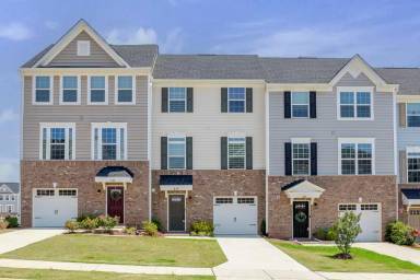 Main picture of 244 Misty Pike Dr
