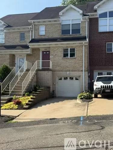 Main picture of 205 Prairie Ct