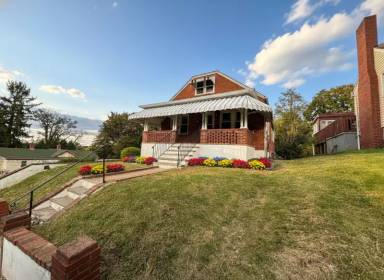 Main picture of 436 Acton St