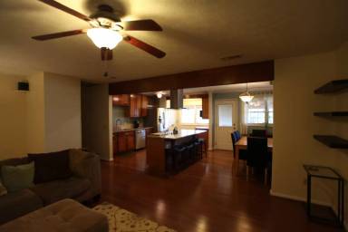 Main picture of 1003 Felton Ln