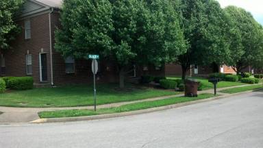 Main picture of 100 Blaze Dr