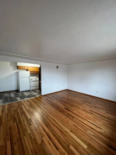 Main picture of 311 E Fairview Ave