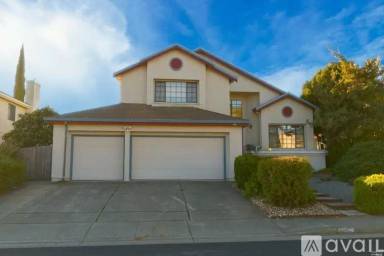 Main picture of 989 Linden Ave