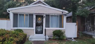 Main picture of 3212 Minnesota Ave SE