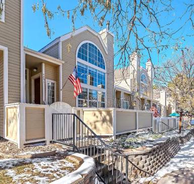 Main picture of 5861 W Atlantic Pl