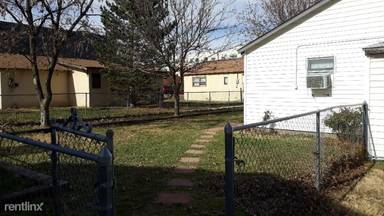 Main picture of 2614 2nd Ave