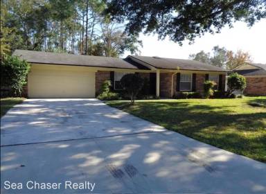 Main picture of 1447 Betty Ct