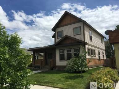 Main picture of 4610 Alexander St