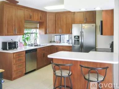 Main picture of 13 Elm Way