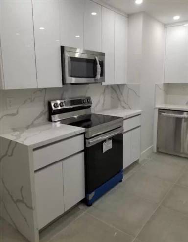 Main picture of 4160 NW 12th Ave