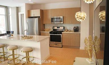 Main picture of 500 Plaza Apartments