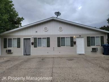 Main picture of 305 1st Ave SW