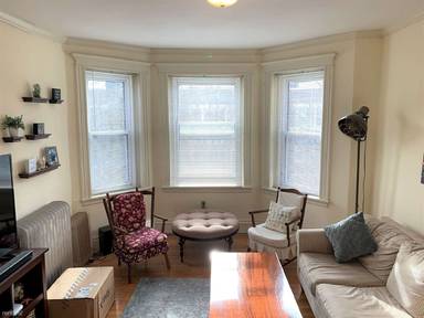 Main picture of 19 Queensberry St