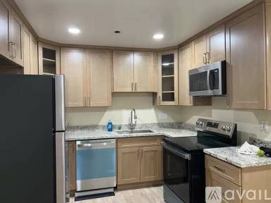 Main picture of 545 Northlake Dr