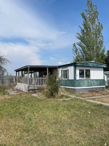 Main picture of 3735 Upland St