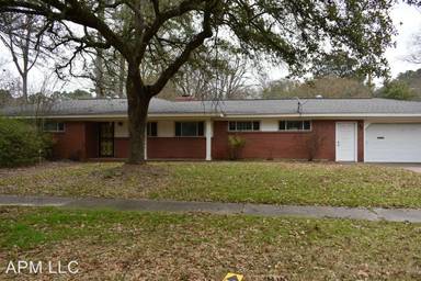 Main picture of 2310 Whitney Dr