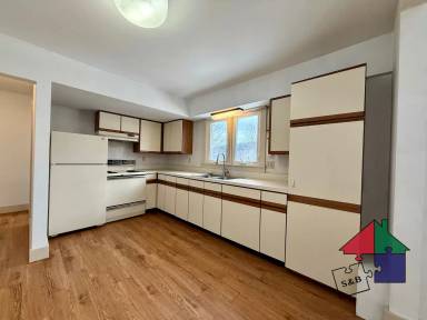 Main picture of 19 Meadow St