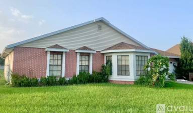 Main picture of 258 Satinwood Cir