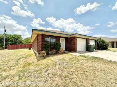 Main picture of 5202 Daybreak Dr