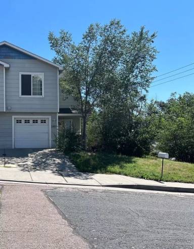 Main picture of 1005 Bennett Ave