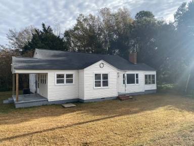 Main picture of 6415 Pamplico Hwy