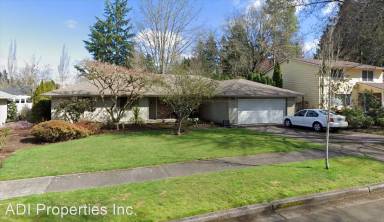 Main picture of 9685 SW Carriage Way