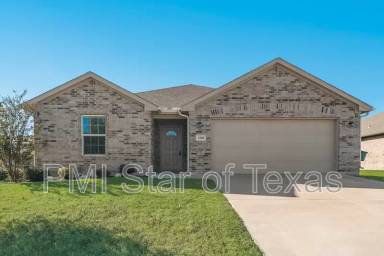 Main picture of 1206 Silverton Dr