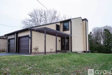 Main picture of 147 Idlewood Blvd